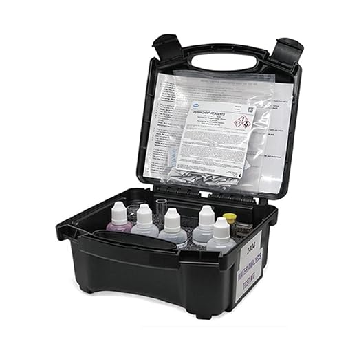 Chemical analysis test kit for water